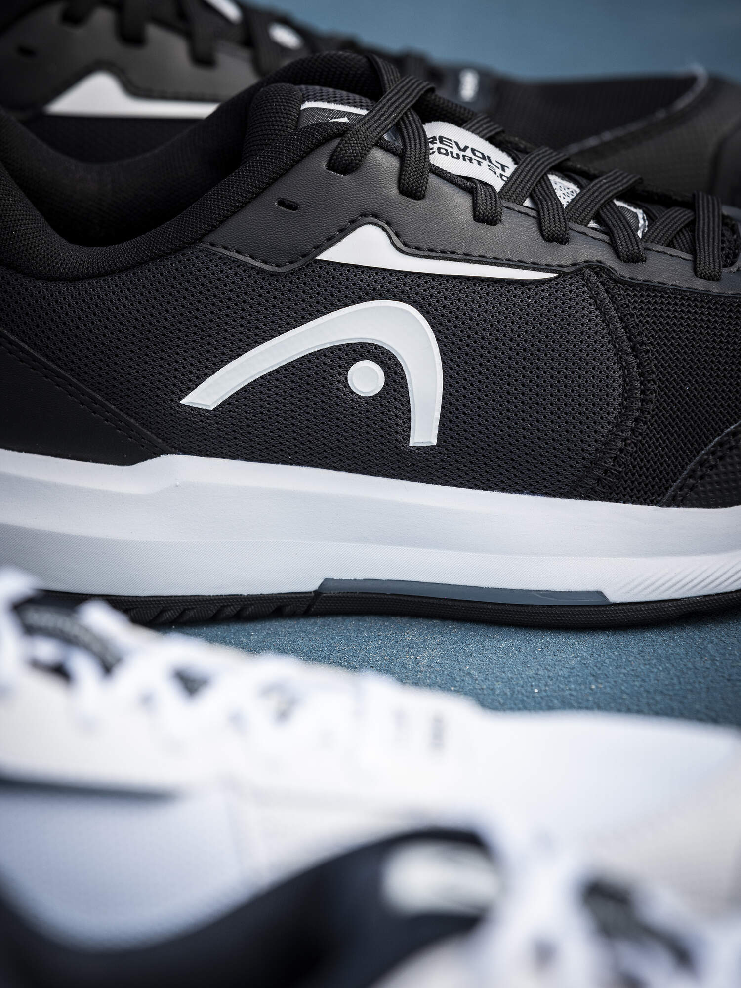 Revolt Court 5.0 Men BKWH